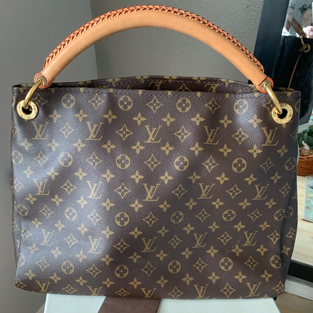 Brown handbag